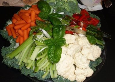 Close-up photo of a very colorful vegetable tray