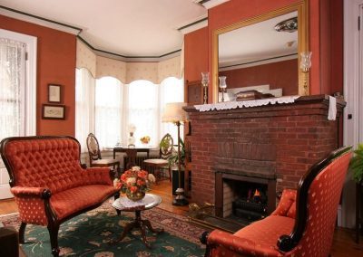 Queen Victoria Room Parlor