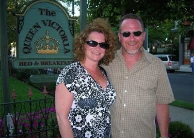 Guest Photos- Couple next to Queen Victoria sign